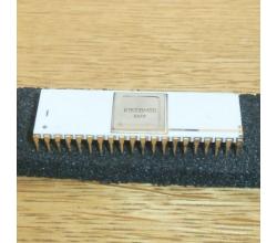 KR 1810 WM 86 ( = Mikroprozessor 8086 Keramikgehuse )
